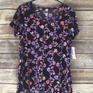 Lularoe classic tee
